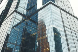 Realized Solutions venture capital case study graphic illustrating digital transformation and asset management success.