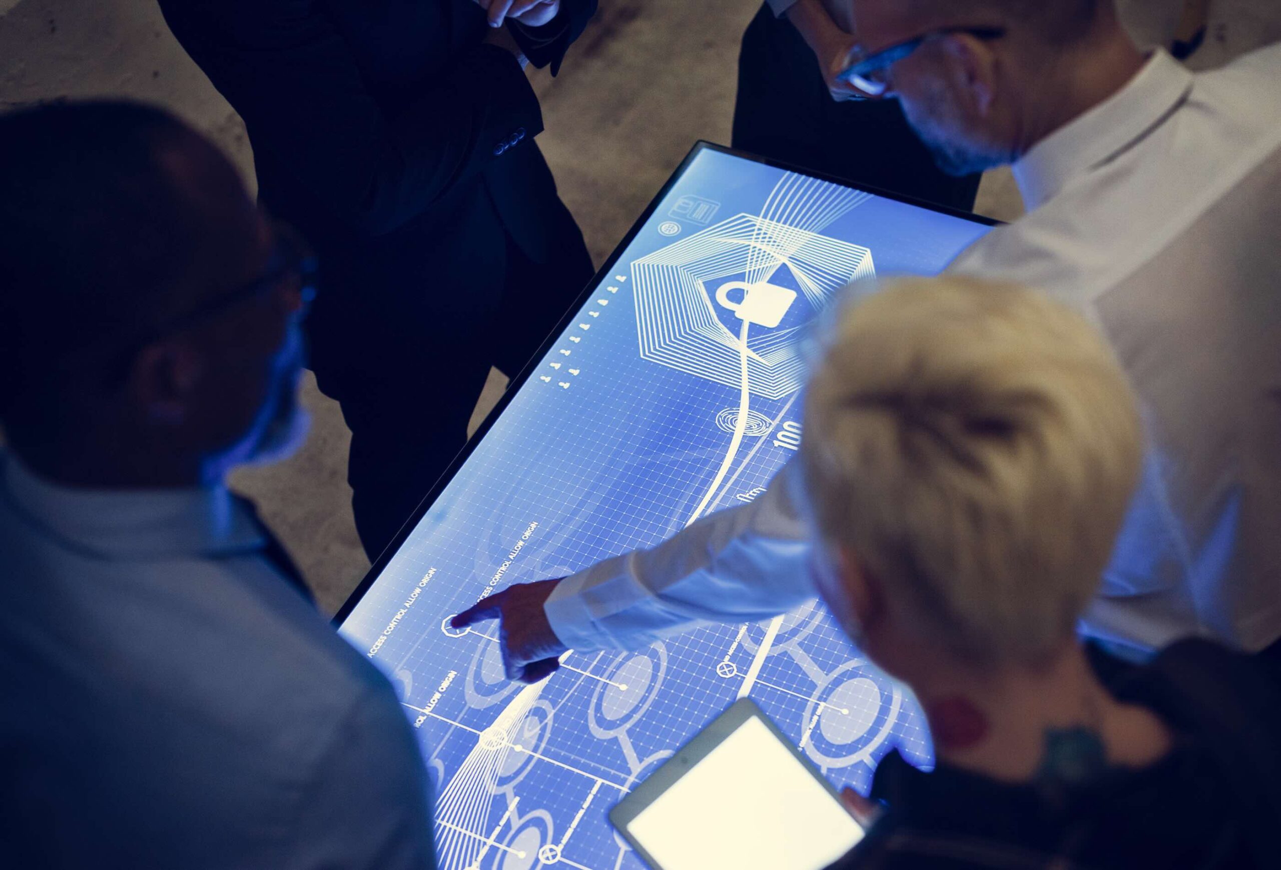 Software Modernization Blueprint for Mid-Market Firms: Beyond Legacy & Standalone Software